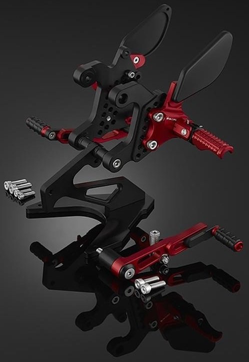■商品概要WebikeはBIKERS正規代理店です。■詳細説明Beautiful - fits the bike perfectly.Easy to install with common tools.High quality product - made in Thailand.■注意点※Please note the difference between orange Bikers gold andlightgold on some items in the last picture.※Some items that have a black color option will have asilverbase.※取扱説明書が付属する場合は外国語となります。※輸入商材の為、納期が遅れる場合がございます。あらかじめご了承ください。※画像には他のカラーが含まれている場合があります。※メーカー都合により商品の仕様変更がある場合がございます。ご了承ください。　※画像はイメージです。■適合車種CB500F&ensp;CB500F 年式: 16-18CB500X&ensp;CB500X 年式: 17-18CBR500R&ensp;CBR500R 年式: 16-18