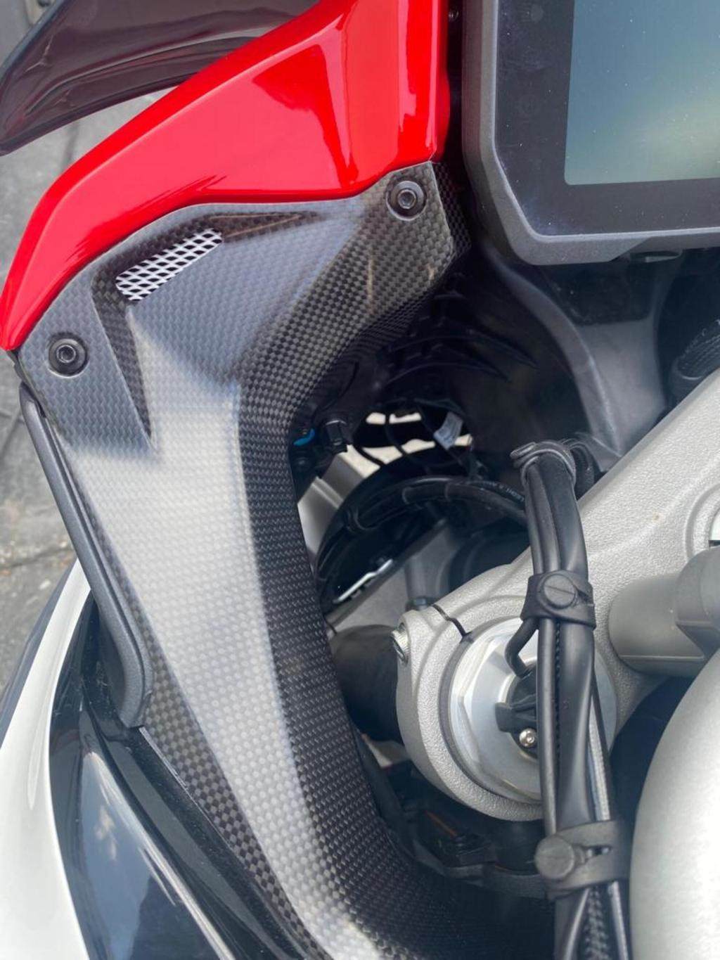LighTech ライテック ドライカーボン インナーサイドカウル MULTISTRADA V4 S PIKES PEAK DUCATI ドゥカティ サイドカウル・サイドカバー カウル関連 外装