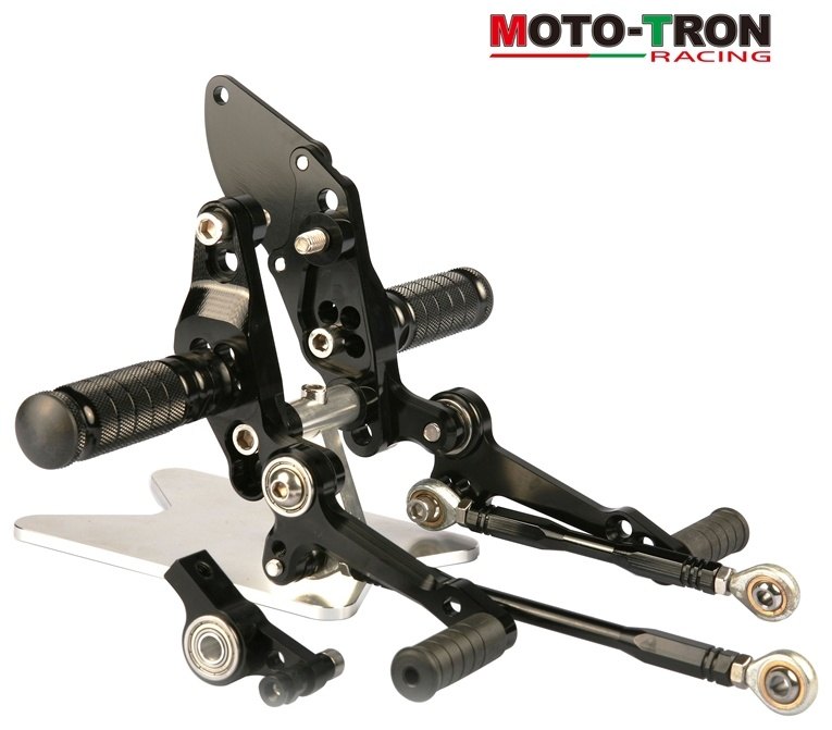 MOTO-TRON RACING モトトロンレーシング バックステップキット STREETFIGHTER DUCATI ドゥカティ バックステップ ステップ 足回り