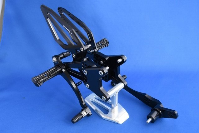 WOODSTOCK ウッドストック バックステップ CBR1000RR-R HONDA ホンダ ステップ 足回り カラー：オール..