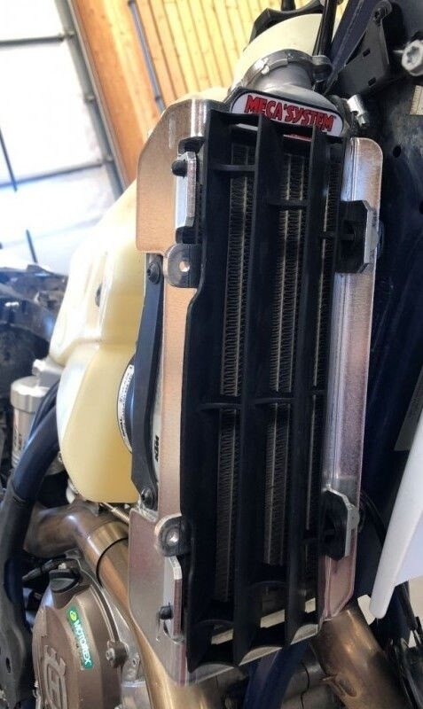 MECASYSTEM �ᥫ�����ƥ� Radiators Sweeps��Fast Dismantling of the grid HUSQVARNA AM 202...