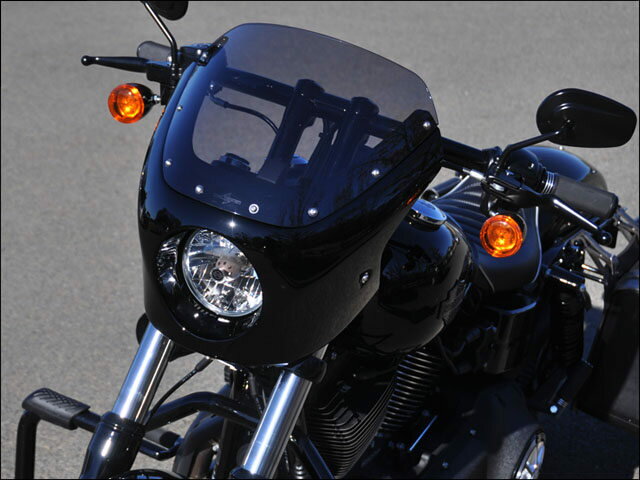 CHIC DESIGN シックデザイン ティーラ ワイドヘッドカウル FXDLS DYNA LOWRIDER S HARLEY-DAVIDSON ハーレーダビッドソン ビキニカウル カウル関連 外装 スクリーンカラー：スモーク / カラー：未塗装(ブラックゲルコート)