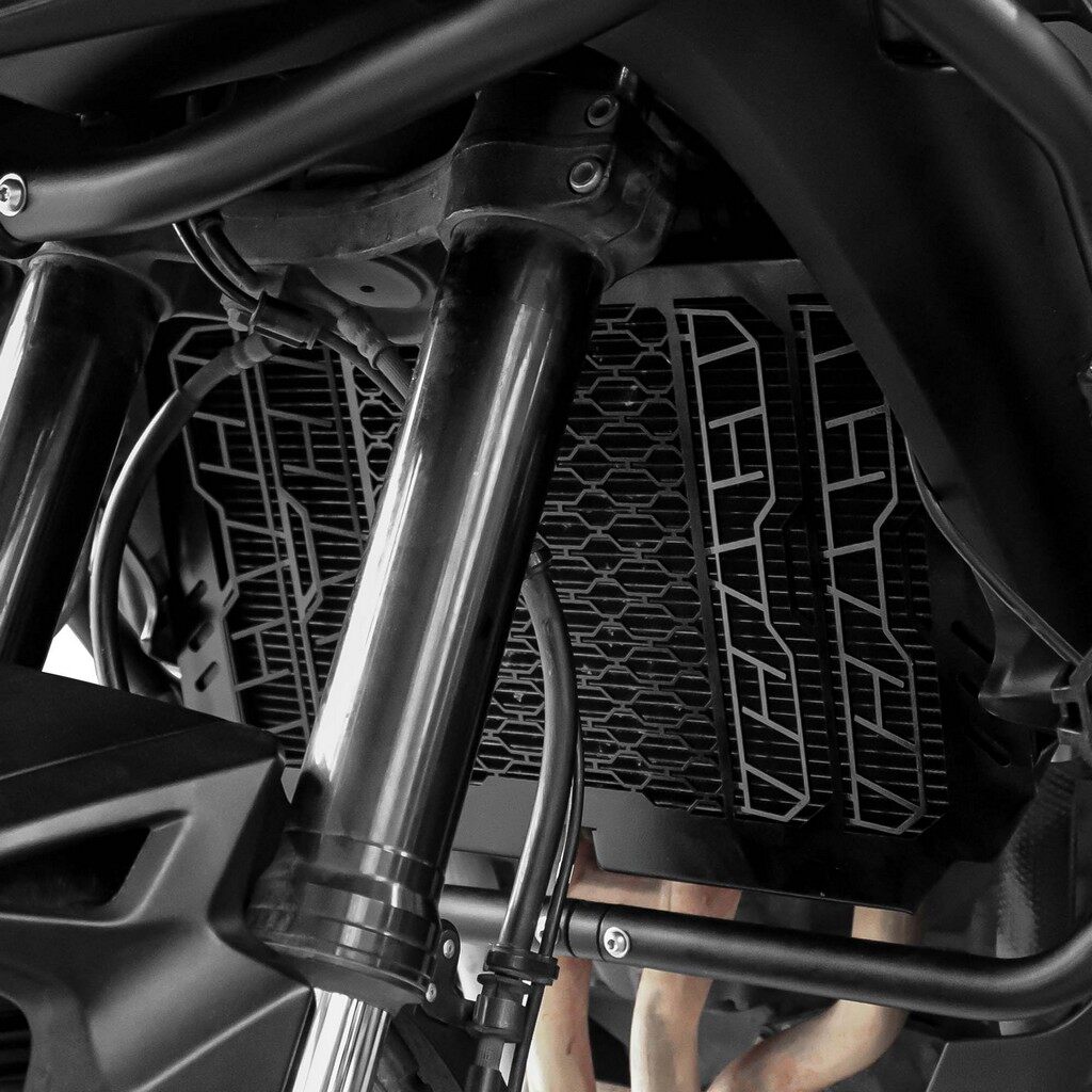 SRC ���������륷�� RADIATOR GUARD FOR KAWASAKI VERSYS1000 VERSYS 1000 ���掠�� �饸�����������������ɡ������륯���顼���������� ��Ѵ�Ϣ ���󥸥�