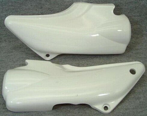 MOTO ZOOM モトズーム サイドカバー ZEPHYR1100 [ゼファー] KAWASAKI カワサキ サイドカウル・サイドカバー カウル関連 外装