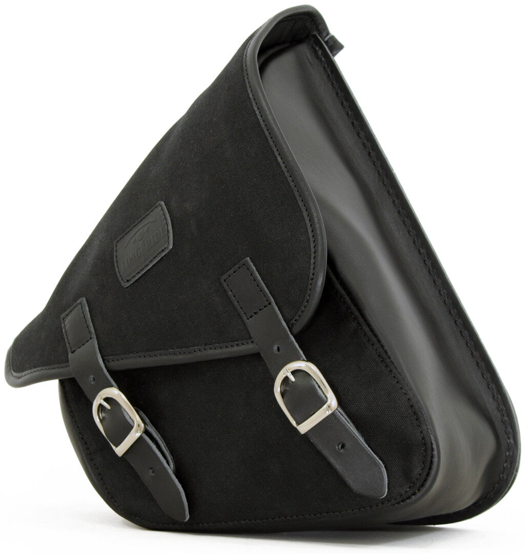 ■商品概要【カラー】・本体：ブラック・バックル：メッキ【サイズ】W27×H36×D14cm【容量】7L【素材／材質】・アウター：ワックスコットン／カウハイドレザー・インナー：ポリエステル■詳細説明従来のブラウン、カーキに加え、バイクとのコーディネートの幅が広がる新色「ブラック」がラインナップ。●ワックスコットン独特の質感と風合いを活かしたブラックは、クラシックカスタムにもよくマッチします。●各部ベルトや底のマチには、ヘリテージ・ブラック専用の艶仕上げされた本革(カウハイドレザー)を使用し、質感を高めています。●バックルも、ブラウンとカーキ用のブロンズとは異なり、ブラックに合う専用のメッキタイプを使用しています。LONGRIDEシングルサイドバッグは、スイングアーム(一部モデルはフレーム)に取付けるバッグです。コンパクトサイズながら、収納スペースの少ないアメリカンモデルには便利なアイテムです。・それぞれに特徴のある5つの素材から、お選びいただけます。CILシリーズ：メンテナンスフリーの3層シンセティックレザーIPAREX(イパレックス)CUSシリーズ：艶ブラックのクロームタンド・カウハイドレザー(本革)CUS_Rシリーズ：ヴィンテージ調に仕上げたブラウン・エイジドレザー(本革)CUS_Wシリーズ：レトロな風合いと撥水性が特徴のワックスコットン※全シリーズ、バックルベルトとストラップには本革を使用しています。・適合モデル専用にデザインされており、レザーストラップ(付属)またはブラケット(別売)で簡単に取付けできます。・強度のある樹脂製バックプレートは、安定した固定ができて、また型崩れを防ぎます。【取付方法】付属のレザーストラップで、スイングアーム左側の位置でフレームに取り付けます。■注意点※バッグ取付時は、タンデムステップは使用できません。【ワックス，オイル仕上げ製品のご使用に際して】素材の特性をご理解いただくことで、独特の風合いを楽しみながら長くご愛用いただけます。・色合い：写真は撮影用照明の効果、ご覧のモニターにより、実際の商品よりも明るい色合いに見えます。また、商品はワックス(オイル)仕上げの効果により、使い始めは写真よりも色が濃い目です。予めご了承下さい。・新品の状態：ワックスコットン、オイルドレザーは、シワや摩擦によって白っぽくなる特徴がるため、新品でも白い線や色むらがあります。素材特有の良い風合いとしてご理解いただき、ご使用と共に深みを増す風合いをお楽しみ下さい。・ご使用前に：ワックス仕上げ特有の臭いや手触りがあります。気になる方は、数日間、風通しの良い場所で陰干ししていただくと、ある程度和らぎます。・取扱い上の注意：お取付けされるバイクやウェアーなど、また取り外して置く場所に、ワックス成分が付くことがあります。予めご了承下さい。・保管方法：ご使用後は良く自然乾燥させてから通気の良い場所で保管して下さい。ワックス成分が、他のものに移染することがありますので、保管場所や直接触れる品物にご注意下さい。・お手入れ：適度にオイルを塗って油分を補充する手入れによって、特性と風合いを保つことができます。尚、大切なワックス成分を保持するため、洗剤使用やドライクリーニングはできませんので、ご注意下さい。汚れが気になる場合は、水拭きをして下さい。■適合車種スポーツスターXL(1994-)&ensp;スポーツスターXL(1994-)&ensp;スポーツスターXL(1994-)