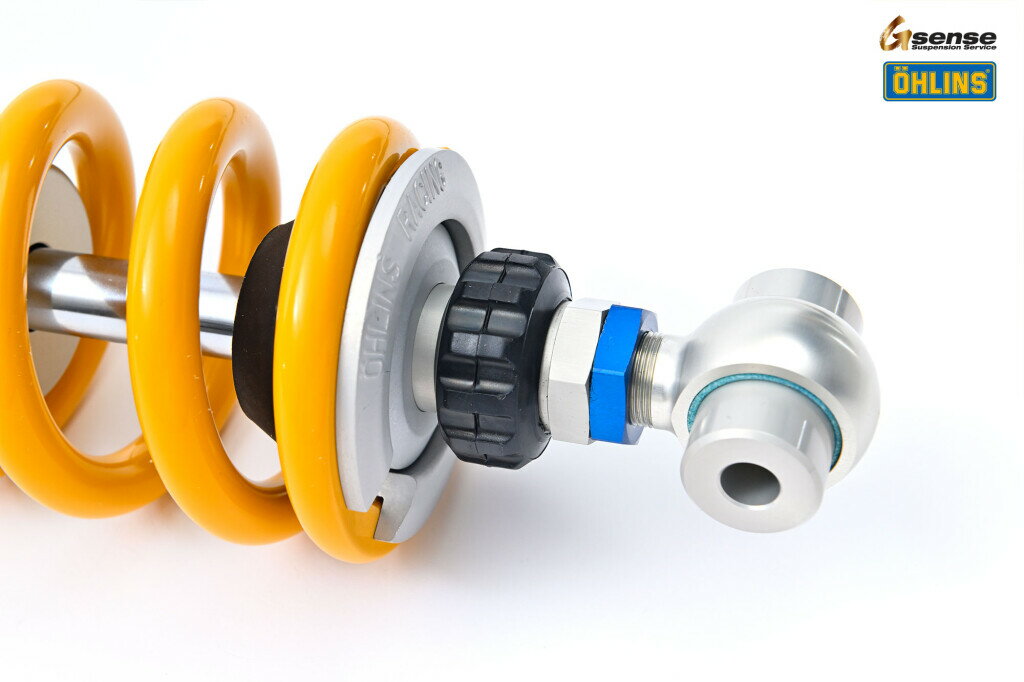 OHLINS ������� �ꥢ�����ڥ󥷥�� Z900RS Cafe Performance Z900 KAWASAKI ���掠�� �����ڥ󥷥�� ­���