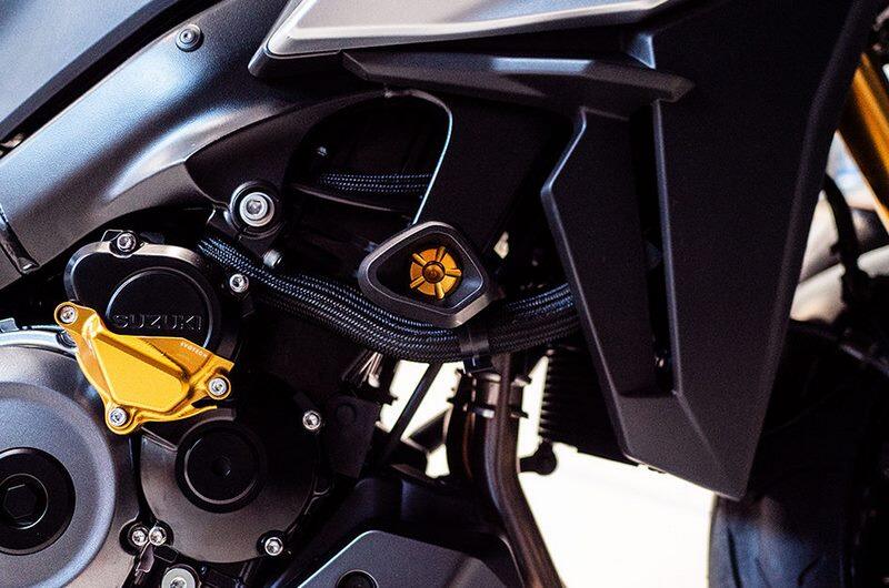 EVOTECH エボテック Antishock Frame Sliders， Gold エンジンスライダー・フレー...