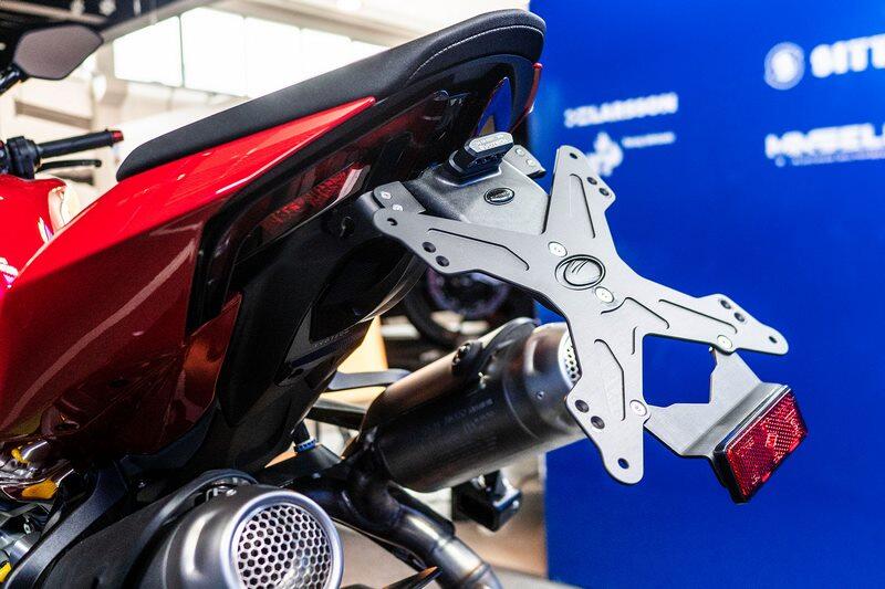 EVOTECH エボテック Tail Tidy STREETFIGHTER V2 DUCATI ドゥカティ フェンダーレスキット フェンダー関連 外装