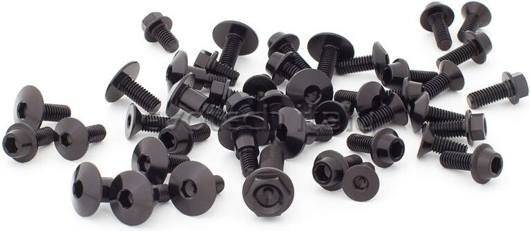 ■詳細説明Fairing bolts kit made of Ergal 7075 T6. This kit includesboltswith the same lenght of the original ones. Unscrew one bolt byoneand change them with the new ones. It is recommended to oilthethread with grease during the assembly.■注意点※取扱説明書が付属する場合は外国語となります。※輸入商材の為、納期が遅れる場合がございます。あらかじめご了承ください。※画像には他の商品が含まれている場合があります。※メーカー都合により商品の仕様変更がある場合がございます。ご了承ください。　※画像はイメージです。