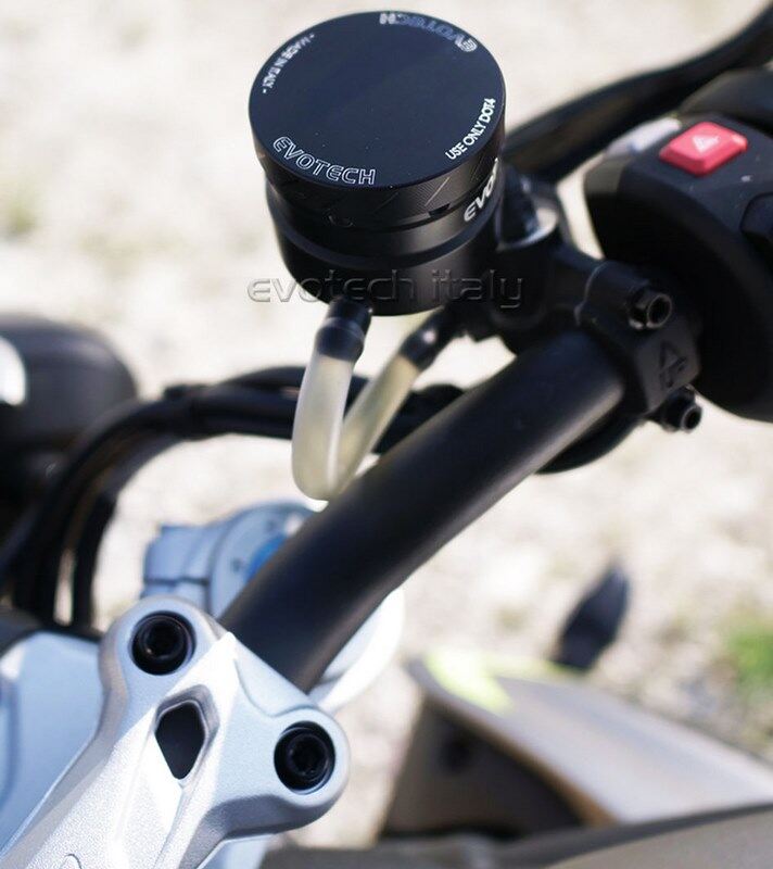EVOTECH エボテック Front Brake Fluid Reservoir With Side Outlet， Black マス...