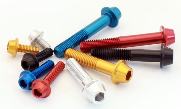 EVOTECH エボテック Ergal Flanged Socket Cap Bolts M6X10， Red その他汎用外装部品・ドレスアップパーツ 外装