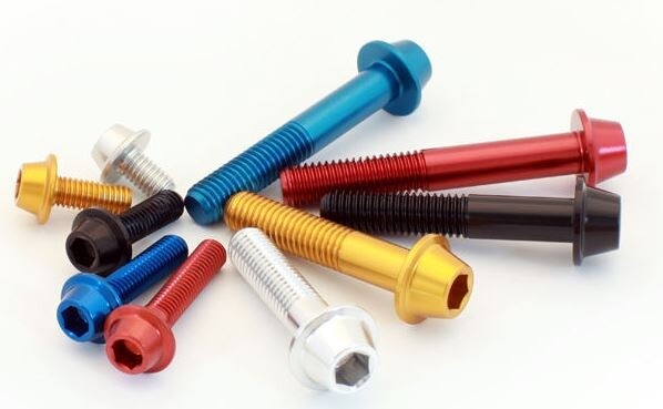 EVOTECH エボテック Ergal Flanged Socket Cap Bolts M6X10， Black その他汎用外装部品・ドレスアップパーツ 外装