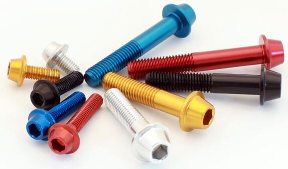 EVOTECH エボテック Ergal Flanged Socket Cap Bolts M6X10， Silver その他汎用外装部品・ドレスアップパーツ 外装