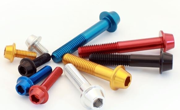 EVOTECH エボテック Ergal Flanged Socket Cap Bolts M6X10， Red その他汎用外装部品・ドレスアップパーツ 外装