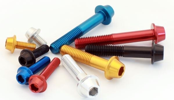 EVOTECH エボテック Ergal Flanged Socket Cap Bolts M6X10， Gold その他汎用外装部品・ドレスアップパーツ 外装