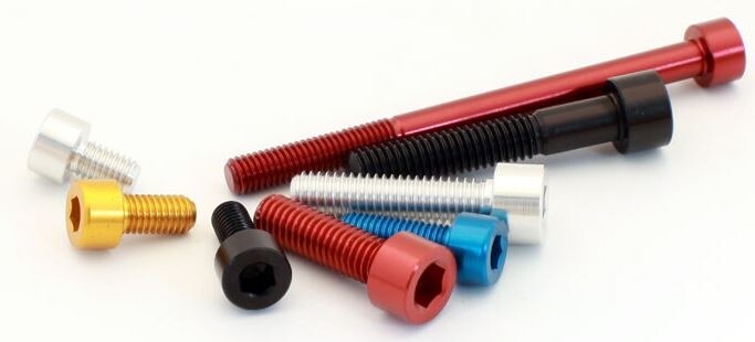 EVOTECH エボテック Ergal Screw Tcei M6X10， Silver その他汎用外装部品・ドレスアップパーツ 外装