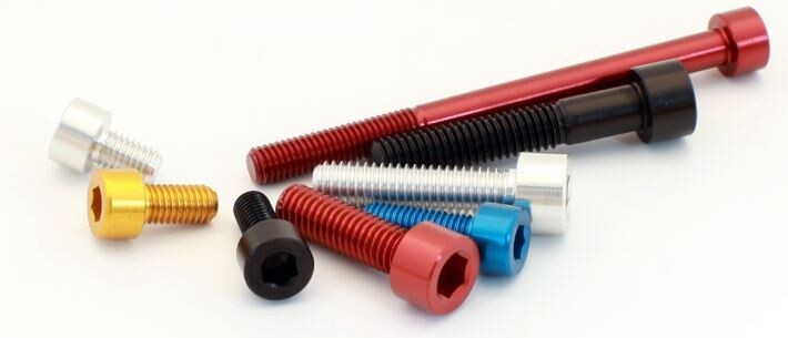 EVOTECH エボテック Ergal Flanged Socket Cap Bolts M6X30， Black その他汎用外装部品・ドレスアップパーツ 外装