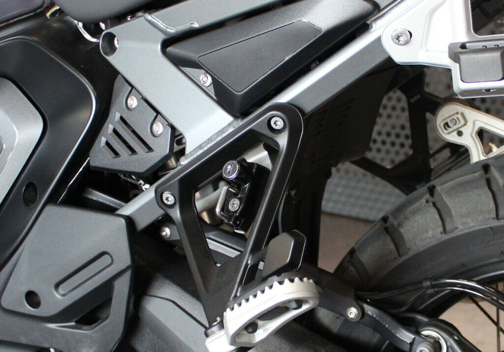 KIJIMA キジマ ヘルメットロック R1300GS Adventure BMW ヘルメット