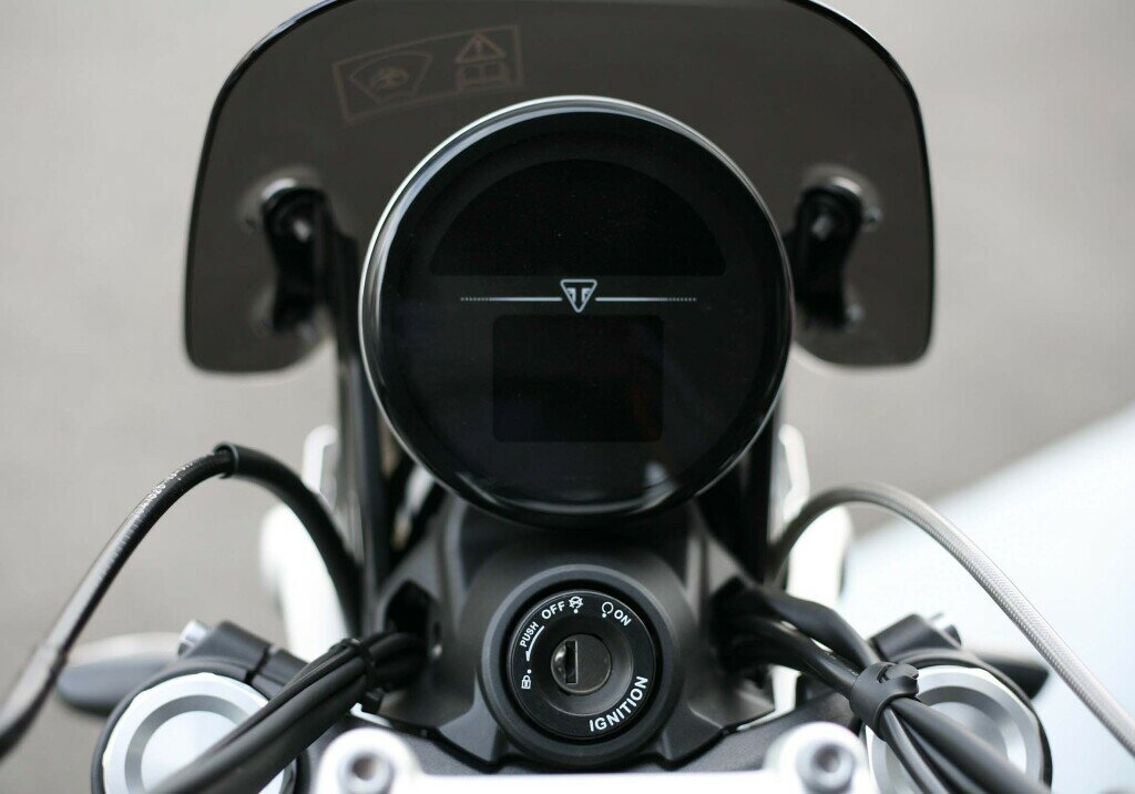 Protecs プロテクス TRIUMPH TRIDENT660/800・SPEED TWIN 900/1200・SCRAMBLER 1200 トライアンフ トライデント スピードツイン スクランブラー メーター保護フィルム (キズ自己修復 10年耐久) TRIDENT 660 800 SPEED 900 SCRAMBLER X メーターフィルム 電装系