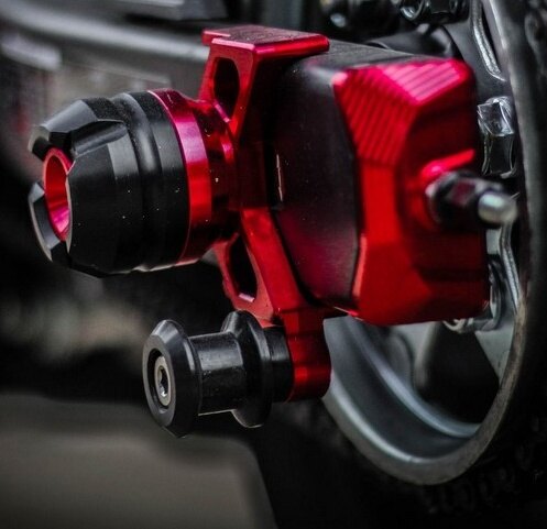 PIRANHA ピラニア Swingarm Side Covers + Paddock Stand Spools for CBR-150R 201...