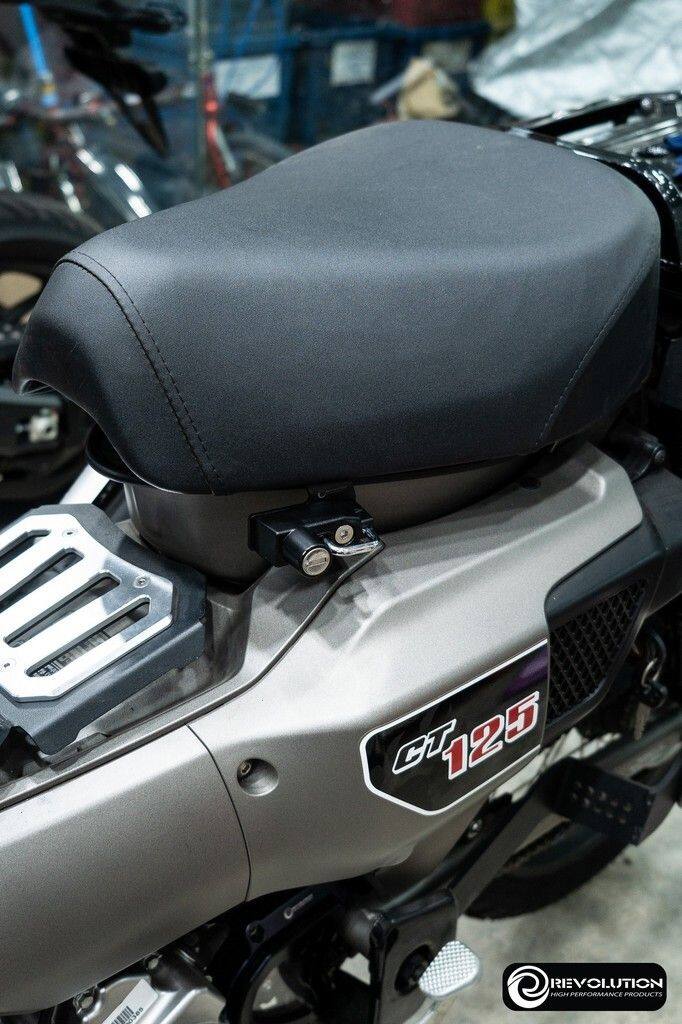 REVOLUTION レボリューション Helmet Lock CT-125 NEW2024-2025 U字ロック 保管・...