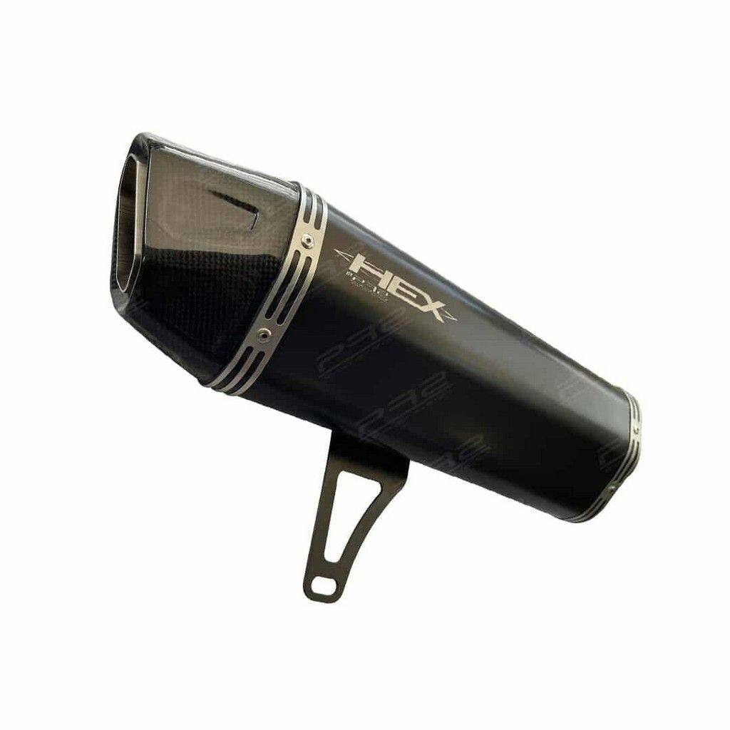 ■詳細説明HEX BLACK (TEFLON) 35 CM. FOR YAMAHA XMAX 300- Hexagon-shape muffler- SUS304 Stainless Steel BLACK (TEFLON) color Sleeve withCarbonFiber End-Cap- Volume level 1 (The Softest Sound)- Sleeve length 35 cm.- Equipment includeSpring 2x Db Killer Spring Hook Tool■注意点※取扱説明書が付属する場合は外国語となります。※輸入商材の為、納期が遅れる場合がございます。あらかじめご了承ください。※メーカー都合により商品の仕様変更がある場合がございます。ご了承ください。　※画像はイメージです。