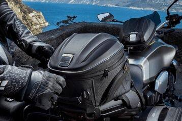 Givi Indonesia ���ӥ���ɥͥ��� ST607B Thermoformed 22 Liters Tail Bag �����ȥХå� �����ѥХå���������
