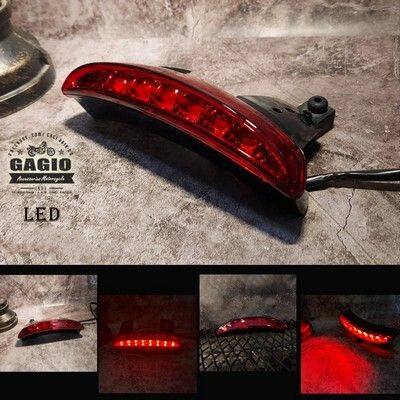 ■詳細説明LED rear lights are suitable for vintage motorcycle styleclassiccafes thrown cafes. Other HD numbers are made of ABS plasticstrongdurable bright LED lights during the daytime.1. Material- Fire frame - ABS plastic- Hushek - ABS plastic2.- Body (width x Height x thick) - 17x3x6.5 cm- Leg fire (width x height) - -3. Wire- Length - 35 cm■注意点※取扱説明書が付属する場合は外国語となります。※輸入商材の為、納期が遅れる場合がございます。あらかじめご了承ください。※画像には他のカラー・タイプ・商品が含まれている場合があります。※メーカー都合により商品の仕様変更がある場合がございます。ご了承ください。※Please Note：This is a universal fit product. Professionalexpertiseand minor modifications or specialized tools may berequired forproper installation.　※画像はイメージです。