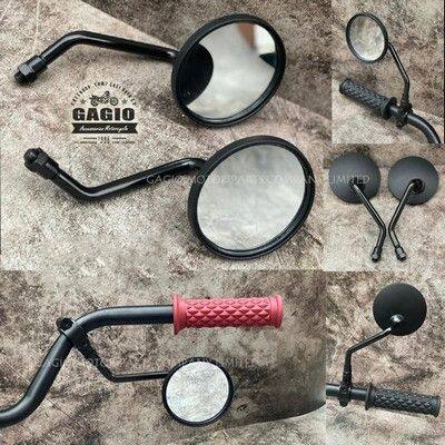 ■詳細説明Round glass Suitable for motorcycle style classic classiccafesother HD numbers manufactured from alloys. The glass leavesaremade of ABS plastic strong durable.Style - round glass color - blackmaterialGlass leaves - ABS plasticStem - alloyLens - Normally glass leaves (width x u) - 8.5x8.5 cm. Stalk size-17.5 cm. Items in packaging - 1 pair of black round glass.■注意点※取扱説明書が付属する場合は外国語となります。※輸入商材の為、納期が遅れる場合がございます。あらかじめご了承ください。※画像には他のカラー・タイプ・商品が含まれている場合があります。※メーカー都合により商品の仕様変更がある場合がございます。ご了承ください。※Please Note：This is a universal fit product. Professionalexpertiseand minor modifications or specialized tools may berequired forproper installation.　※画像はイメージです。