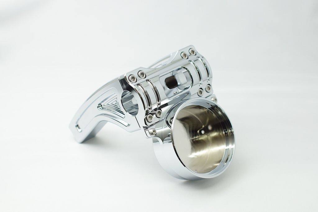 Custom Factory Noy’s カスタムファクトリーノイズ 6.5incプルバックライザー(ラウンドメーター)クロームメッキ FXBR Softail Breakout 117 HARLEY-DAVIDSON ハーレーダビッドソン ハンドルポスト・ハンドルライザー ハンドル周辺パーツ ハンドル