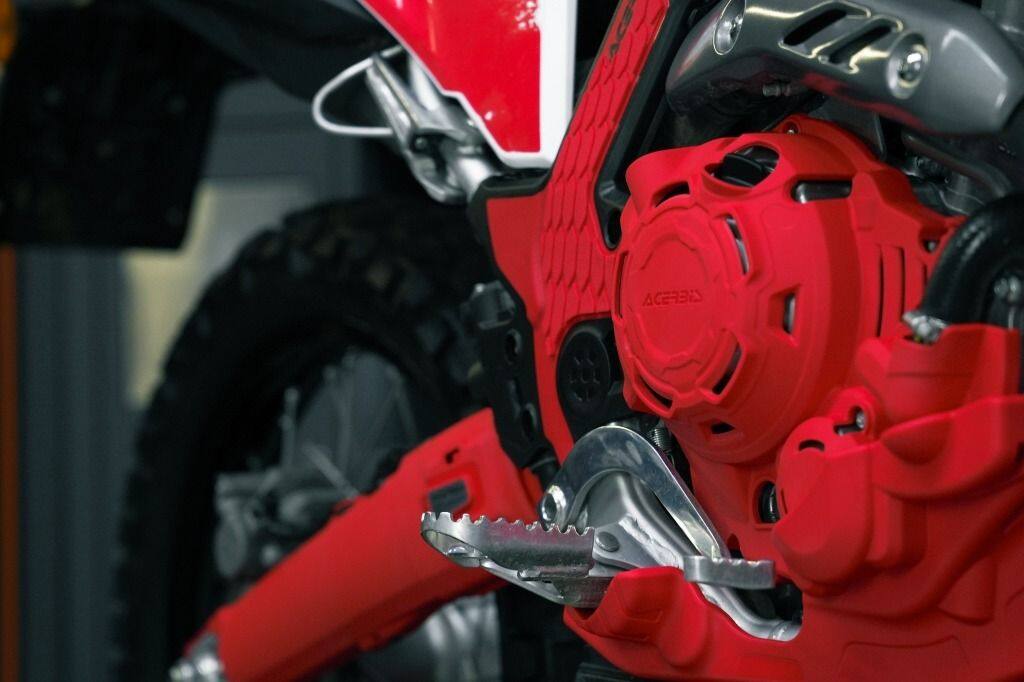 ACERBIS ��������ӥ� X-GRIP FRAME PROTECTOR CRF 250 L 300 RALLY HONDA �ۥ�� �ե졼�५�С� �ե졼��