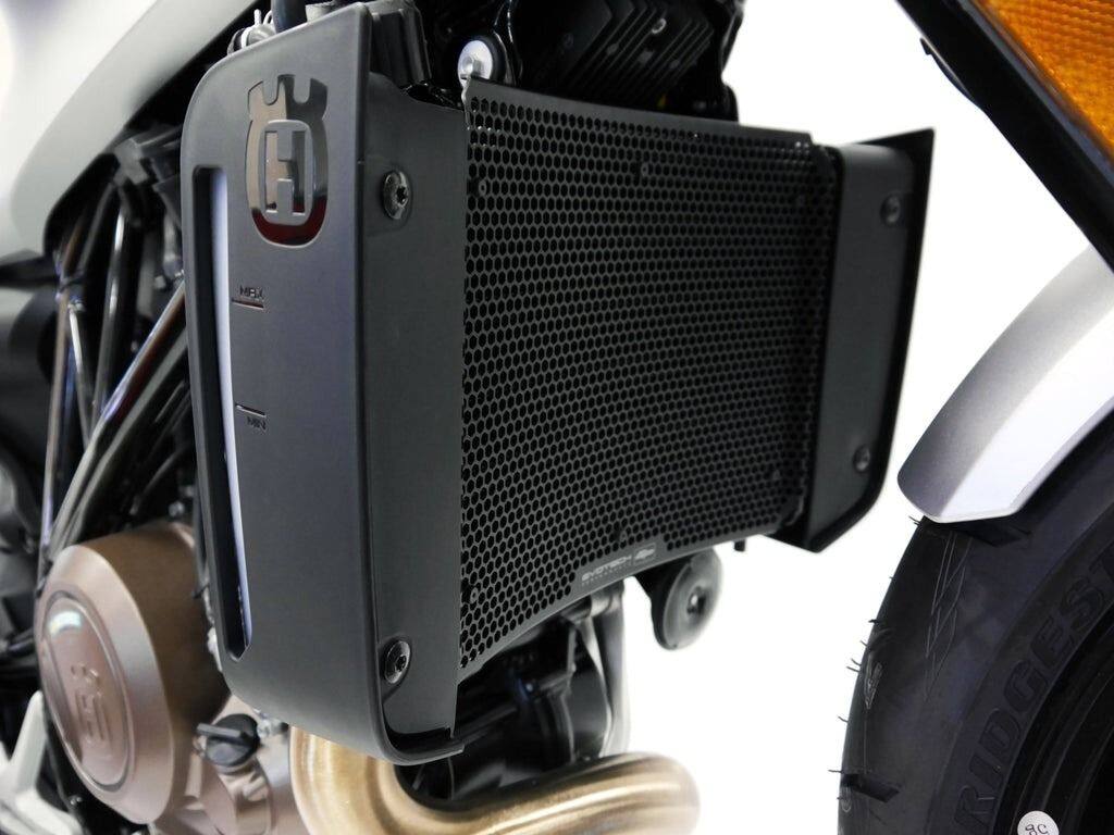 Evotech Performance エボテックパフォーマンス アッパーラジエーターコアガード S...