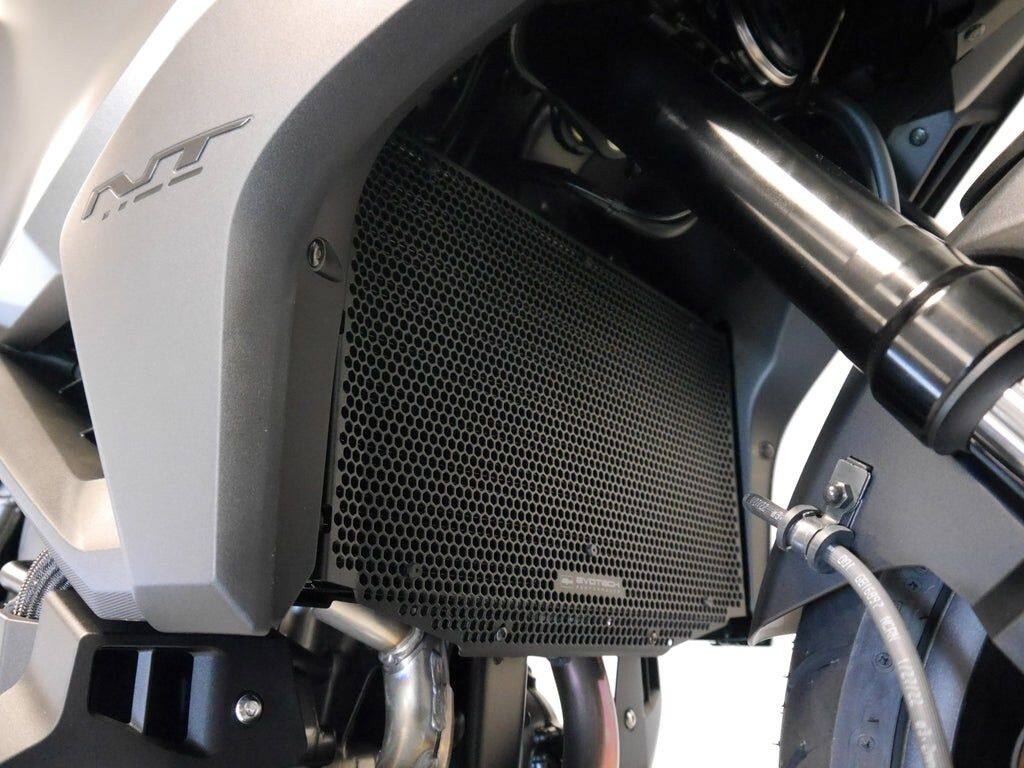 Evotech Performance エボテ...の紹介画像3