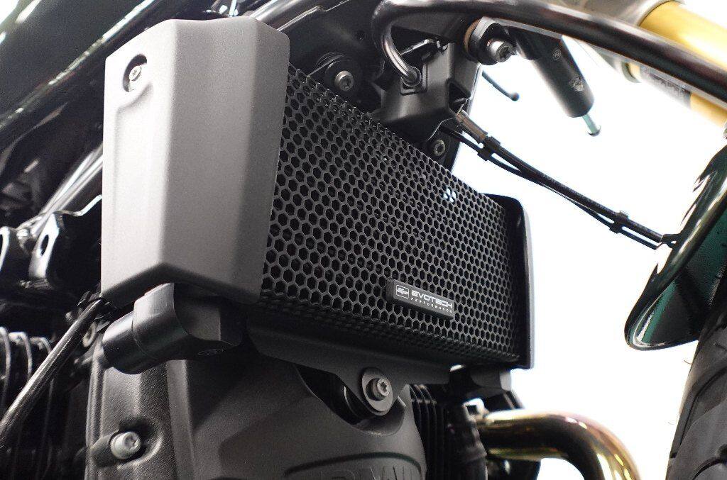 Evotech Performance エボテックパフォーマンス ラジエーターコアガード R 12 Nine...