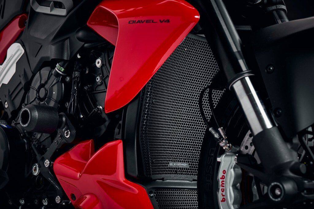 Evotech Performance エボテックパフォーマンス ラジエーターコアガード＆オイルク...