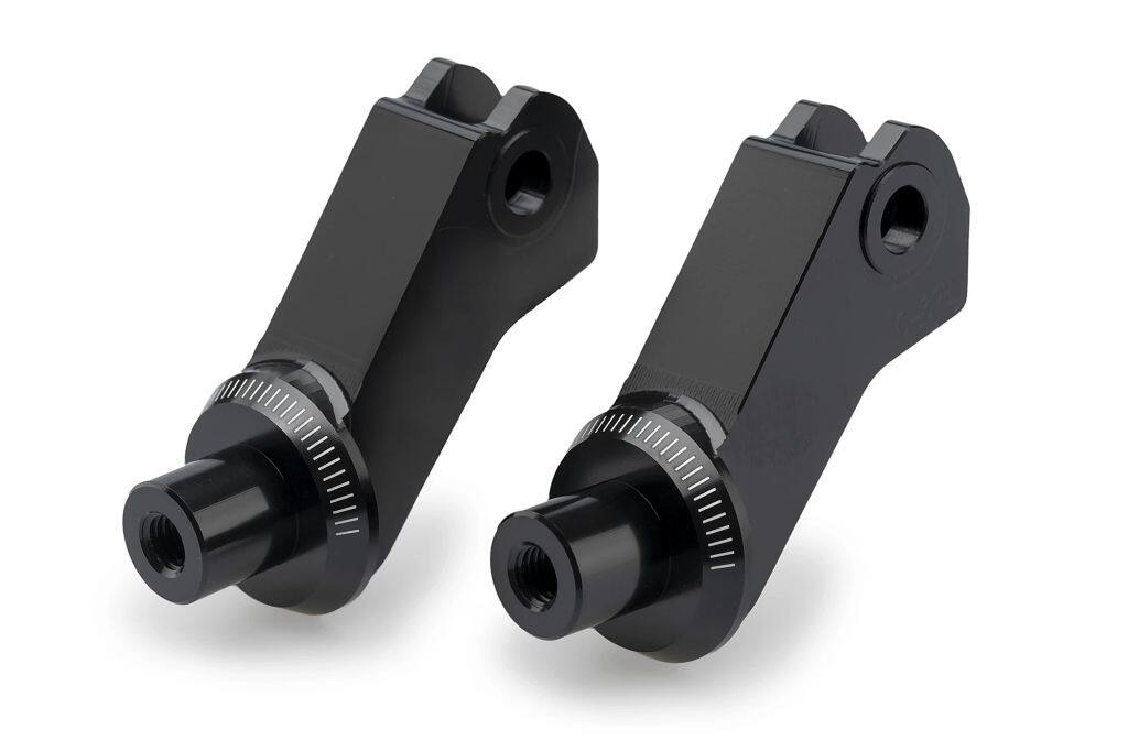 Puig プーチ フットペグ アダプター RIDER (ADAPTOR FOOTPEGS) SCRAMBLER 400X TRIUMPH トライアンフ その他ステップオプション・補修部品 ステップ 足回り