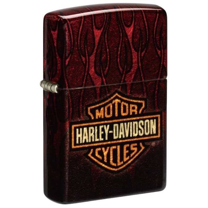■商品概要サイズ：#200使用加工：540° 全面連続加工■詳細説明ZIPPO PREMIUM BOX入り両サイドのデザインが箱に収まったままでも見えるミラーパネル付き！世界共通リリースであるU.S.モデルのハーレーダビッドソン ジッポーです。2025モデルも加えた12アイテムをペンギンライターよりお求め頂けます。数量限定品もございますのでお早めにお問い合わせください！【ハーレーダビッドソン】1903年にアーサー、ウォルターのダビッドソン兄弟とウィリアム・シルヴェスター・ハーレーにより設立された。ダビッドソンではなくハーレーの名が先に来るのは、心臓部であるエンジン設計をハーレーが担当したため。アメリカのオートバイメーカーはハーレーダビッドソン1社だけ、という時期もあった。■注意点※ハーレーダビッドソンZIPPOライターのコピー商品が、オークションサイト等で見受けられます。ご注意ください。※ペンギンライター社ホームページに掲載のハーレーダビッドソンZIPPOライターは海外仕様は存在致しません。※海外仕様とはボトム(ライターの底部分)がへこんでいる商品です。※画像には他の商品が含まれております。※メーカー都合により商品の仕様変更がある場合がございます。ご了承ください。■適合車種&ensp;&ensp;&ensp;備考: 汎用