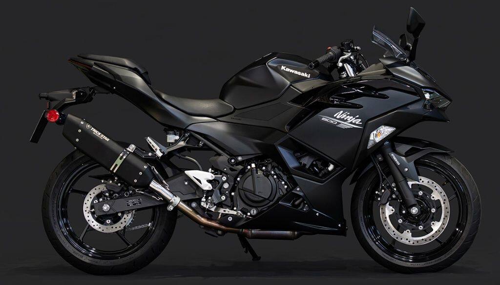 TRICKSTAR トリックスター 政府認証スリップオンマフラー IKAZUCHI Ninja500 Z500 KAWASAKI カワサキ スリップオンマフラー マフラー サイレンサーカラー：ブラックエディション
