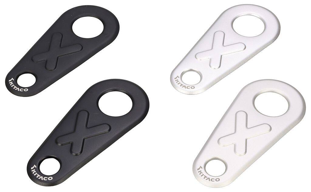■注意■この商品は下記となります。必ずご確認ください。カラー：ブラック■他の商品はこちらですカラー：シルバーはこちら※リンク先に商品がない場合、すでに完売している商品となります。予めご了承ください。■商品概要【素材・材質】・アルミ製・アルマイト仕上げ【入数】・左右1セット(※左右形状は異なります)【仕様】・両面テープ貼り付けタイプ■詳細説明かかと擦れによるフレーム塗装の剥がれ防止とドレスアップに！かかとの擦れによるフレームの塗装剥げ等を抑えつつ、ドレスアップにもお奨めするアイテムです。■注意点※画像には他のカラー・商品が含まれている場合があります。※メーカー都合により商品の仕様変更がある場合がございます。ご了承ください。■適合車種ダックス125&ensp;ダックス125&ensp;&ensp;備考: JB04/JB06