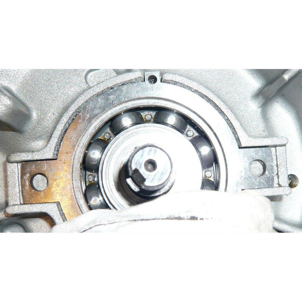 ■商品概要強化バネ鋼ベアリングシート修理用グレード1 - 完全補修用■詳細説明クラスター サークリップ SIP Kululager PX80-200は硬化ばね鋼製で、元の止め輪を磨耗したベアリングシートと交換し、メイン ベアリングに新しい安定したストップを提供します。■注意点※取扱説明書が付属する場合は外国語となります。※輸入商材の為、納期が遅れる場合がございます。あらかじめご了承ください。※画像には他の商品が含まれている場合があります。※メーカー都合により商品の仕様変更がある場合がございます。ご了承ください。■適合車種125 CL&ensp;125 CL 年式: 78-&ensp;&ensp;備考: MOTOVESPA 125cc type 9CL engine 2T AC150 CL&ensp;150 CL 年式: 78-&ensp;&ensp;備考: MOTOVESPA 150cc type 9NC engine 2T AC200 DS&ensp;200 DS 年式: 78-&ensp;&ensp;備考: MOTOVESPA 200cc type 9DS engine 2T AC125 (T1／125) (D)&ensp;125 (T1／125) (D) 年式: 57-59&ensp;&ensp;備考: 125cc type VNA1-2 engine 2T AC125 (T2／125) (D)&ensp;125 (T2／125) (D) 年式: 59-65&ensp;&ensp;備考: 125cc type VNB1-6 engine 2T AC125 GTR&ensp;125 GTR 年式: 68-78&ensp;&ensp;備考: 125cc type VNL2T engine 2T ACSprint 125&ensp;Sprint 125 年式: 61-73&ensp;&ensp;備考: 125cc type VNL1-2 engine 2T AC125GT&ensp;125GT 年式: 61-73&ensp;&ensp;備考: 125cc type VNL1-2 engine 2T AC125 Super&ensp;125 Super 年式: 65-69&ensp;&ensp;備考: 125cc type VNC1T engine 2T AC125 S&ensp;125 S 年式: 59-65&ensp;&ensp;備考: 125cc type VNS1-6 engine 2T AC125 TS&ensp;125 TS 年式: 75-78&ensp;&ensp;備考: 125cc type VNL3T engine 2T AC125&ensp;125 年式: 60-62&ensp;&ensp;備考: 125cc type VNT1-2 engine 2T AC150 (T1／150) (D)&ensp;150 (T1／150) (D) 年式: 55&ensp;&ensp;備考: 150cc type VL1T engine 2T AC150 (T2／150) (D)&ensp;150 (T2／150) (D) 年式: 56&ensp;&ensp;備考: 150cc type VD1T engine 2T AC150 (T3／150) (D)&ensp;150 (T3／150) (D) 年式: 57-59&ensp;&ensp;備考: 150cc type VD2T engine 2T AC150 (T4／150) (D)&ensp;150 (T4／150) (D) 年式: 59-65&ensp;&ensp;備考: 150cc type VGLA-B engine 2T AC150 GL Touring (DK)&ensp;150 GL Touring (DK) 年式: 57-58&ensp;&ensp;備考: 150cc type VGLA-B engine 2T AC150 GL&ensp;150 GL 年式: 62-64&ensp;&ensp;備考: 150cc type VLA1T engine 2T AC150 Sprint Veloce&ensp;150 Sprint Veloce 年式: 69-79&ensp;&ensp;備考: 150cc type VLB1T engine 2T AC150 Sprint&ensp;150 Sprint 年式: 65-74&ensp;&ensp;備考: 150cc type VLB1T engine 2T AC...
