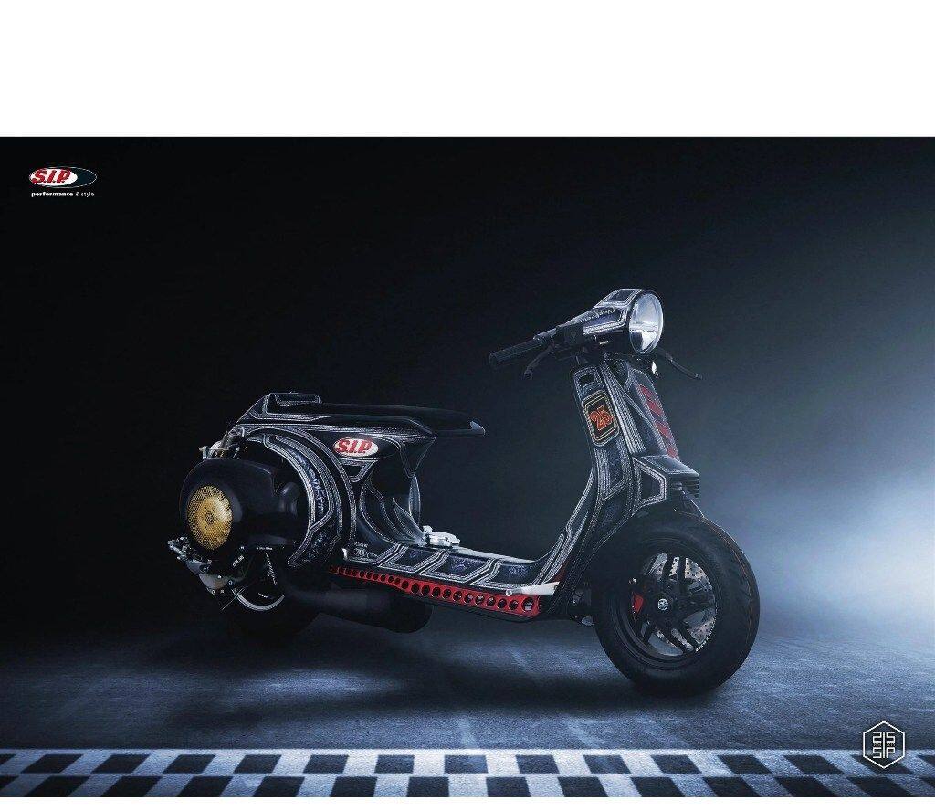 SIP Scootershop エスアイピー スクーターショップ 【SIP】 ポスター ベスパ Something Special レーサー SIP25周年スクーターモチーフ ポスター・カレンダー バイク関連グッズ