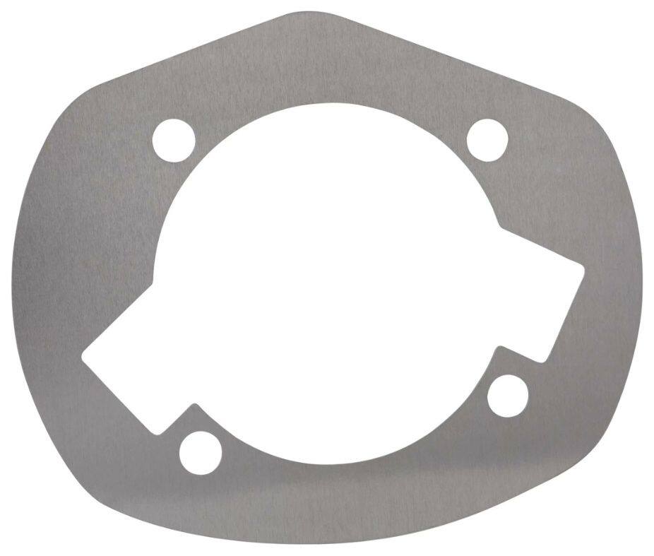 ■商品概要厚さ：0.5mmLambretta 125 LI／LIS／DL／GP／150 LI／LIS／SX／DL／GP／175 TV 2°-3°用アルミニウム■詳細説明ロングストローククランクシャフト以上のフットガスケット／ヘッドガスケット／スペーサー上位シリンダーやストロークの長いシリンダーには、より厚いベースガスケットやヘッドガスケット、またはスペーサーが必要です。ロングストローククランクシャフトを使用する場合、追加ストロークの長さの半分をヘッドガスケットやベースガスケットで補正する必要があります。ベースガスケットを使用して補正すると、排気時間が長くなり、オーバーフロー時間が長くなります。出口もフライス加工によってわずかに高くすると、エンジンをより高速に最適化できます。一方、ヘッドガスケットによる補償は、排気時間とオーバーフロー時間をわずかに延長するだけで、オーバーフロー時間は排気時間よりも大きく変化します。つまり、進角が少なくなります。これにより、中速域でより多くのトルクを持つセットアップが有利になります。たとえば、60 mm シャフトが MALOSSI に取り付けられている場合57 mm シャフトの代わりに210シャフトを使用すると、3 mm の追加ストロークを 1.5 mm ガスケットで補正する必要があります。次に、以下が適用されます。ベースでの 1.5mm補正は、広い回転範囲と高い馬力数値を保証しますが、トルクが低く、後半で突然のパワーブーストも保証します。一方、ヘッドでの 1.5 mm 補正は、低回転域での激しいトルクとウィリーの危険性を提供しますが、ピークパワーは低くなります。これは、 210の特に人気のあるツーリングの組み合わせで、ロングギア比との併用も可能です。54mmシャフトと組み合わせてポリーニ130を上げても、パワー、安定性、それに対応する競争力が得られる価値があることが証明されています。コンロッドが長くなってもストロークは変わりませんが、コンロッドの長さの違いによりシリンダーを上げる必要があります。フットシールは0.5から0.5までの厚さで入手可能です。 10.0 mm、厚さ 0.5-2.0 mm のヘッド シール。通常、アルミニウムで作られています。結論：異なる厚みのスペーサーを組み合わせる「ロングストローク・クランクシャフト」のチューニングは、ここ数年で最もエキサイティングな性能向上メニューの一つです。これこそが、本物のチューナーと素人の腕の差がはっきりと分かれるポイントです。■注意点※SIPアドバイス：適切なロングストローククランクシャフトも忘れずにご用意ください。厚みのあるスペーサーを使用する場合は、より長いスタッドが必要になることがよくあります。※取扱説明書が付属する場合は外国語となります。※輸入商材の為、納期が遅れる場合がございます。あらかじめご了承ください。※画像には他の商品が含まれている場合があります。※メーカー都合により商品の仕様変更がある場合がございます。ご了承ください。■適合車種DL／GP 125&ensp;DL／GP 125 年式: 69-71DL／GP 150&ensp;DL／GP 150 年式: 69-71EIBAR LI 125 Serie 2&ensp;EIBAR LI 125 Serie 2 年式: 62-65EIBAR LI 150 Serie 2&ensp;EIBAR LI 150 Serie 2 年式: 60-66EIBAR Lince&ensp;EIBAR Lince 年式: 83-85&ensp;EIBAR Lince 年式: 83-86EIBAR Orbar&ensp;EIBAR Orbar 年式: 88EIBAR Scooterlinea／LI3°／Special&ensp;EIBAR Scooterlinea／LI3°／Special 年式: 65-79EIBAR Scooterlinea／LI3°&ensp;EIBAR Scooterlinea／LI3° 年式: 65-79EIBAR Scooterlinea／TV 3°&ensp;EIBAR Scooterlinea／TV 3° 年式: 65-67EIBAR Serie 80／Exclusiv&ensp;EIBAR Serie 80／Exclusiv 年式: 80-83&ensp;EIBAR Serie 80／Exclusiv 年式: 82EIBAR TV 175 Serie 2&ensp;EIBAR TV 175 Serie 2 年式: 62-64GP 150 SIL&ensp;GP 150 SILLI 125 Serie 1&ensp;LI 125 Serie 1 年式: 58-59LI 125 Serie 2&ensp;LI 125 Serie 2 年式: 59-61LI 125 Serie 3&ensp;LI 125 Serie 3 年式: 61-67LI 125 Serie 4&ensp;LI 125 Serie 4LI 125 Special Serie 3／LiS&ensp;LI 125 Special Serie 3／LiS 年式: 65-69LI 150 Serie 1&ensp;LI 150 Serie 1 年式: 58-59LI 150 Serie 2&ensp;LI 150 Serie 2 年式: 59-61LI 150 Serie 3&ensp;LI 150 Serie 3 年式: 62-67LI 150 Special Serie 3／LiS&ensp;LI 150 Special Serie 3／LiS 年式: 63-66SX 150 Serie 3／X 150 Special&ensp;SX 150 Serie 3／X 150 Special 年式: 66-69TV 175 Serie 1&ensp;TV 175 Serie 1 年式: 57-58TV 175 Serie 2／SS&ensp;TV 175 Serie 2／SS 年式: 59-61TV 175 Serie 3&ensp;TV 175 Serie 3 年式: 62-65