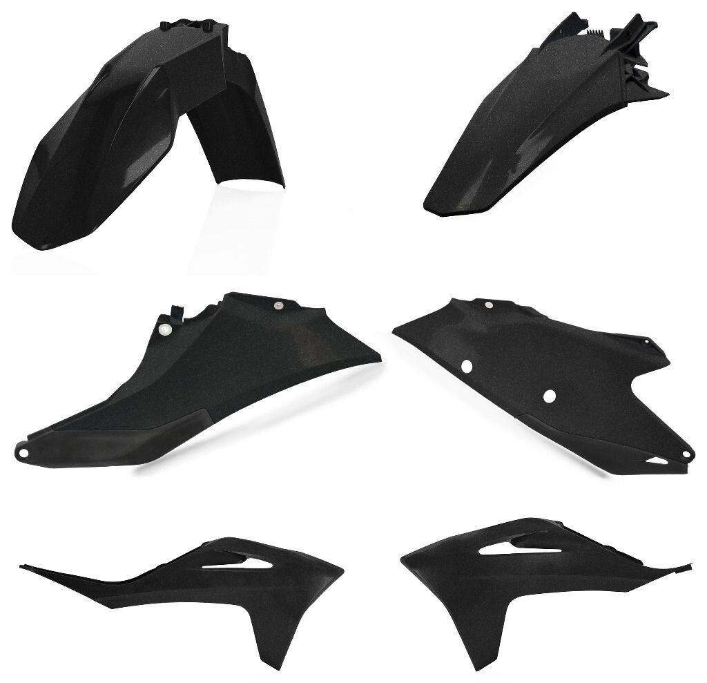 ■商品概要092 - metallic black・0024622.092 GAS GAS用フロントフェンダー・0024623.092 GAS GAS用リアフェンダー・0024625.092 GAS GAS用ラジエタースクープ・0024626.092 GAS GAS用サイドパネル■注意点※取扱説明書が付属する場合は外国語となります。※輸入商材の為、納期が遅れる場合がございます。あらかじめご了承ください。※画像には他の商品が含まれている場合があります。※メーカー都合により商品の仕様変更がある場合がございます。ご了承ください。　※受注後のキャンセル、返品、都合交換はできません。予めご了承ください。■適合車種EX 250 F&ensp;EX 250 F 年式: 21-23EX 250&ensp;EX 250 年式: 22-23EX 300&ensp;EX 300 年式: 21-23EX 350 F&ensp;EX 350 F 年式: 21-23EX 450 F&ensp;EX 450 F 年式: 21-23MC 125&ensp;MC 125 年式: 21-23MC 250 F&ensp;MC 250 F 年式: 21-23MC 250&ensp;MC 250 年式: 22-23MC 350 F&ensp;MC 350 F 年式: 22-23MC 450 F&ensp;MC 450 F 年式: 21-23