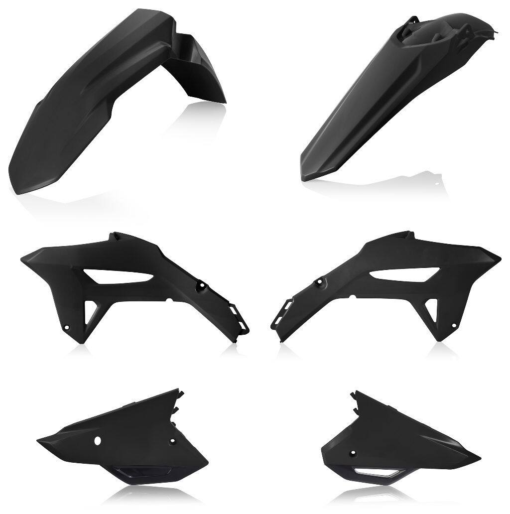 ■商品概要090 - black・0024304.090 HONDA用ラジエタースクープ・0024307.090 HONDA用リアフェンダー・0024308.090 HONDA用フロントフェンダー・0024560.090 HONDA用サイドパネル ダウン＋アップ■注意点※取扱説明書が付属する場合は外国語となります。※輸入商材の為、納期が遅れる場合がございます。あらかじめご了承ください。※画像には他の商品が含まれている場合があります。※メーカー都合により商品の仕様変更がある場合がございます。ご了承ください。　※受注後のキャンセル、返品、都合交換はできません。予めご了承ください。■適合車種CRF 250 R&ensp;CRF 250 R 年式: 22-24CRF 450 R&ensp;CRF 450 R 年式: 21-24