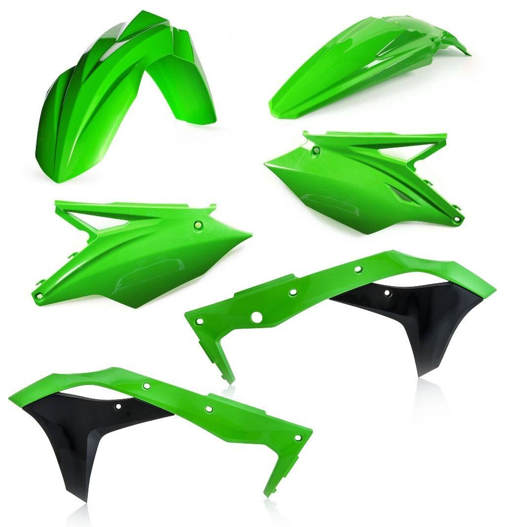 ■商品概要553.020 - モデルイヤー 20・0021838.130 KAWASAKI用サイドパネル・0021840.130 KAWASAKI用リアフェンダー・0022376.377 KAWASAKI用ラジエタースクープ・0022983.130 KAWASAKI用フロントフェンダー■注意点※取扱説明書が付属する場合は外国語となります。※輸入商材の為、納期が遅れる場合がございます。あらかじめご了承ください。※画像には他の商品が含まれている場合があります。※メーカー都合により商品の仕様変更がある場合がございます。ご了承ください。　※受注後のキャンセル、返品、都合交換はできません。予めご了承ください。■適合車種KX 250 F&ensp;KX 250 F 年式: 18-19KX 250&ensp;KX 250 年式: 20