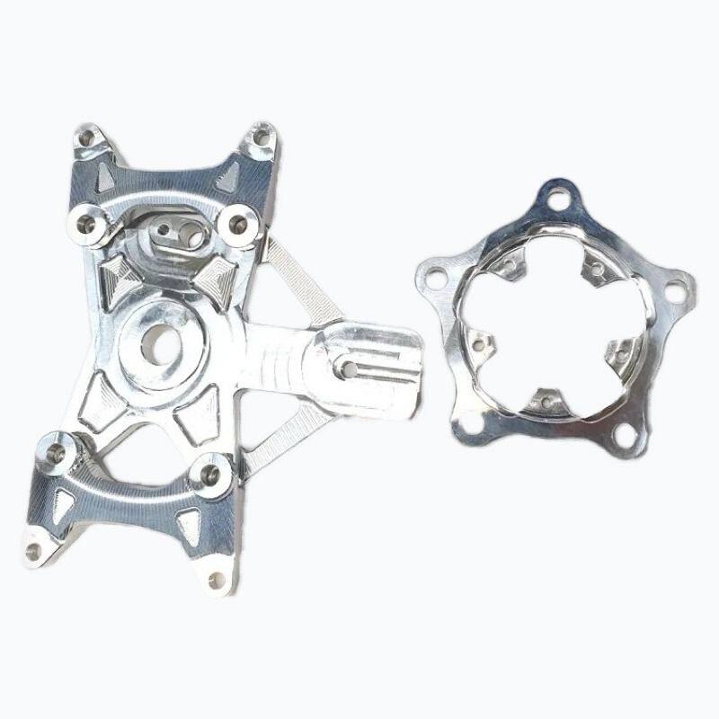 ■商品概要・Compatible Models：KYMCO KRV 180■詳細説明・Designed with careful consideration of wiring routes andcaliperpositioning.・Disc is centered.・Optimal installation angle ensures the caliper does not sag.・Shortened distance to the front fork for increased stabilityunderbraking force.■注意点※取扱説明書が付属する場合は外国語となります。※輸入商材の為、納期が遅れる場合がございます。あらかじめご了承ください。※メーカー都合により商品の仕様変更がある場合がございます。ご了承ください。※画像には他の商品が含まれている場合があります。※The product images are for illustrative purposes only：theactualproduct color may vary depending on the received goods.※The color may differ slightly from the actual color dependingonyour monitor and usage environment.※The vehicle model may have different specifications indifferentregions and may not be compatible for installation.※Products such as electronic parts and transmission systemscrucialto driving safety should be installed by professionalswithspecialized technical skills.　※受注生産品です。　※画像はイメージです。■適合車種KRV180&ensp;KRV180&ensp;&ensp;備考: TW SPEC