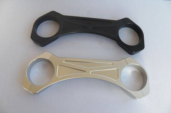 ■詳細説明Manufactured from CNC Billet Alloy.■注意点※取扱説明書が付属する場合は外国語となります。※輸入商材の為、納期が遅れる場合がございます。あらかじめご了承ください。※メーカー都合により商品の仕様変更がある場合がございます。ご了承ください。　※画像はイメージです。■適合車種SR&ensp;SR