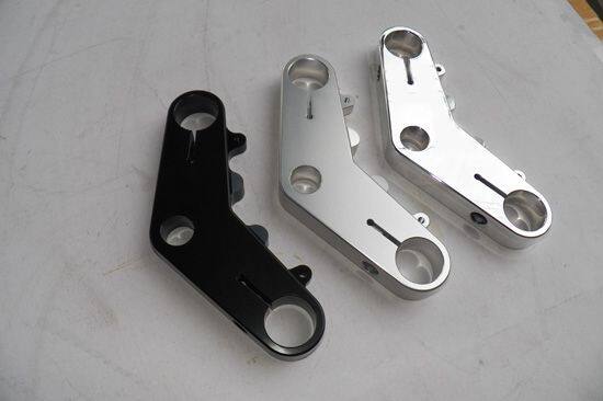 ■詳細説明Made from CNC Billet 6061 Alloy; aesthetic and high-strength.■注意点※取扱説明書が付属する場合は外国語となります。※輸入商材の為、納期が遅れる場合がございます。あらかじめご了承ください。※メーカー都合により商品の仕様変更がある場合がございます。ご了承ください。　※画像はイメージです。■適合車種SR&ensp;SRXS 650&ensp;XS 650