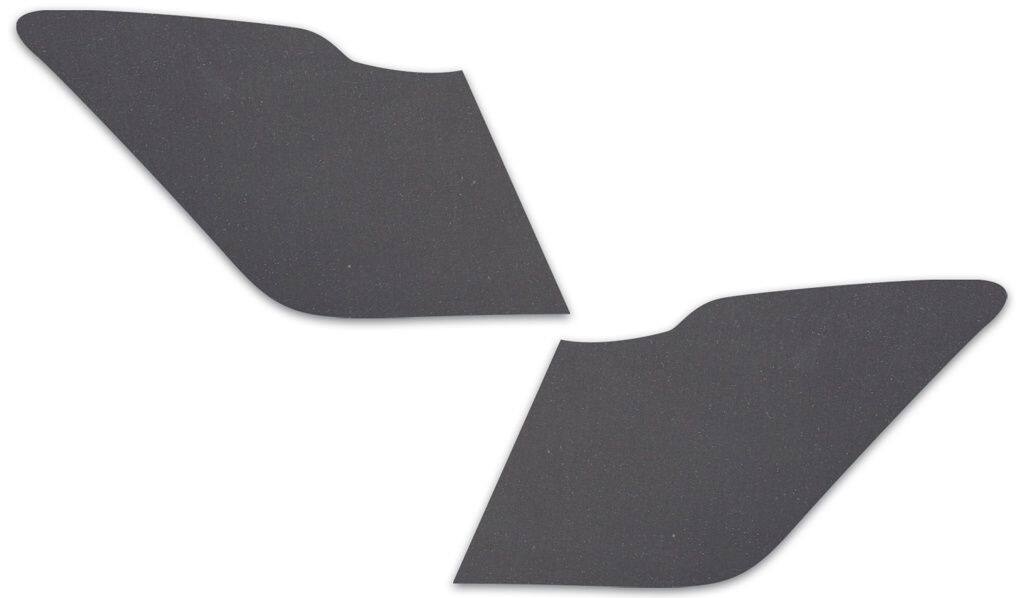 ■商品概要【重量】0.2kg【サイズ】11×12.5×0.2cm■詳細説明Eazi-Grip モーターサイクル スカッフガードキット シリーズシリコン素材でできたパッドが、スイングアーム／フレームとブーツの間の保護層となり、擦り傷を防止します。特にコーナリング時にその効果を発揮し、愛車とライディングギア双方の消耗を軽減します。スカッフガードキットは、車種専用設計により、最高のフィット感と品質を提供します。耐久性のある粘着層が付いており、簡単に貼り付けることが可能です。各スカッフガードキットには、取扱説明書、スカッフガード本体、ロゴバッジ、Eazi-Grip クレンジングワイプ1枚が同梱。■注意点※貼り付け時は付属されている脱脂用のアルコール綿で貼付け位置の清掃・脱脂を行ない、気泡の入らないように注意しながら貼り付けを行って下さい。※粘着面の剥離紙を取る際に粘着面ごと剥離させないよう、カッターナイフの刃を当てて剥離紙のみを浮かせてからゆっくりと剥がして下さい。※取扱説明書が付属する場合は外国語となります。※輸入商材の為、納期が遅れる場合がございます。あらかじめご了承ください。※画像には他の商品が含まれております。※メーカー都合により商品の仕様変更がある場合がございます。ご了承ください。■適合車種SVT 650 X&ensp;SVT 650 X 年式: 25-26