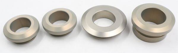 ■詳細説明Enables faster wheel changes without removing dust/waterseals.Improves heat dissipation for wheel bearings. Made fromHardAnodized CNC Billet 7075 Alloy. (L： 25mm， R： 13.5mm).■注意点※取扱説明書が付属する場合は外国語となります。※輸入商材の為、納期が遅れる場合がございます。あらかじめご了承ください。※メーカー都合により商品の仕様変更がある場合がございます。ご了承ください。　※画像はイメージです。■適合車種YZF-R1&ensp;YZF-R1&ensp;&ensp;備考: Front&ensp;YZF-R1&ensp;&ensp;備考: Rear